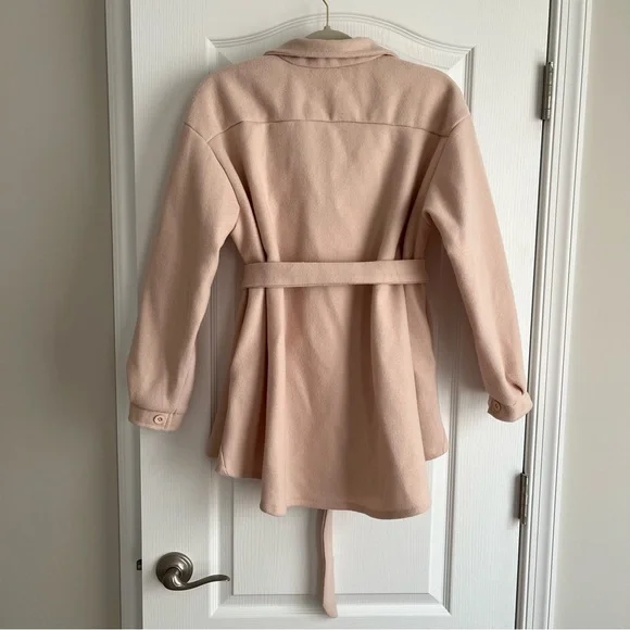 Light pink button up - Picture 5 of 6